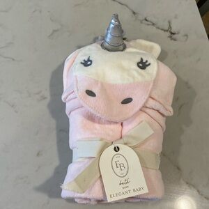 Girls Baby Towel NWT